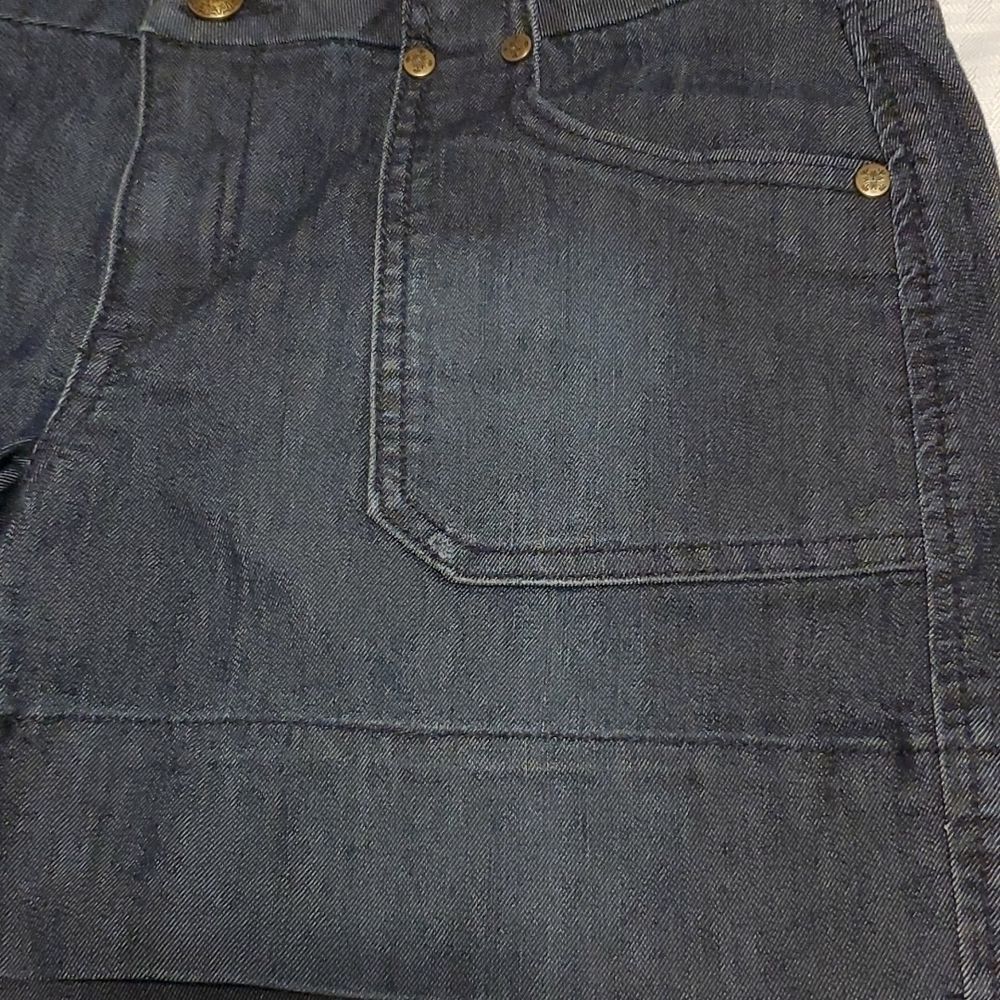 Short Pants - Core - Picture 9 of 10